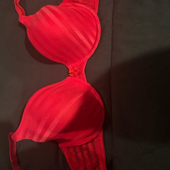 Brand new bra never worn - Picture 5 of 5